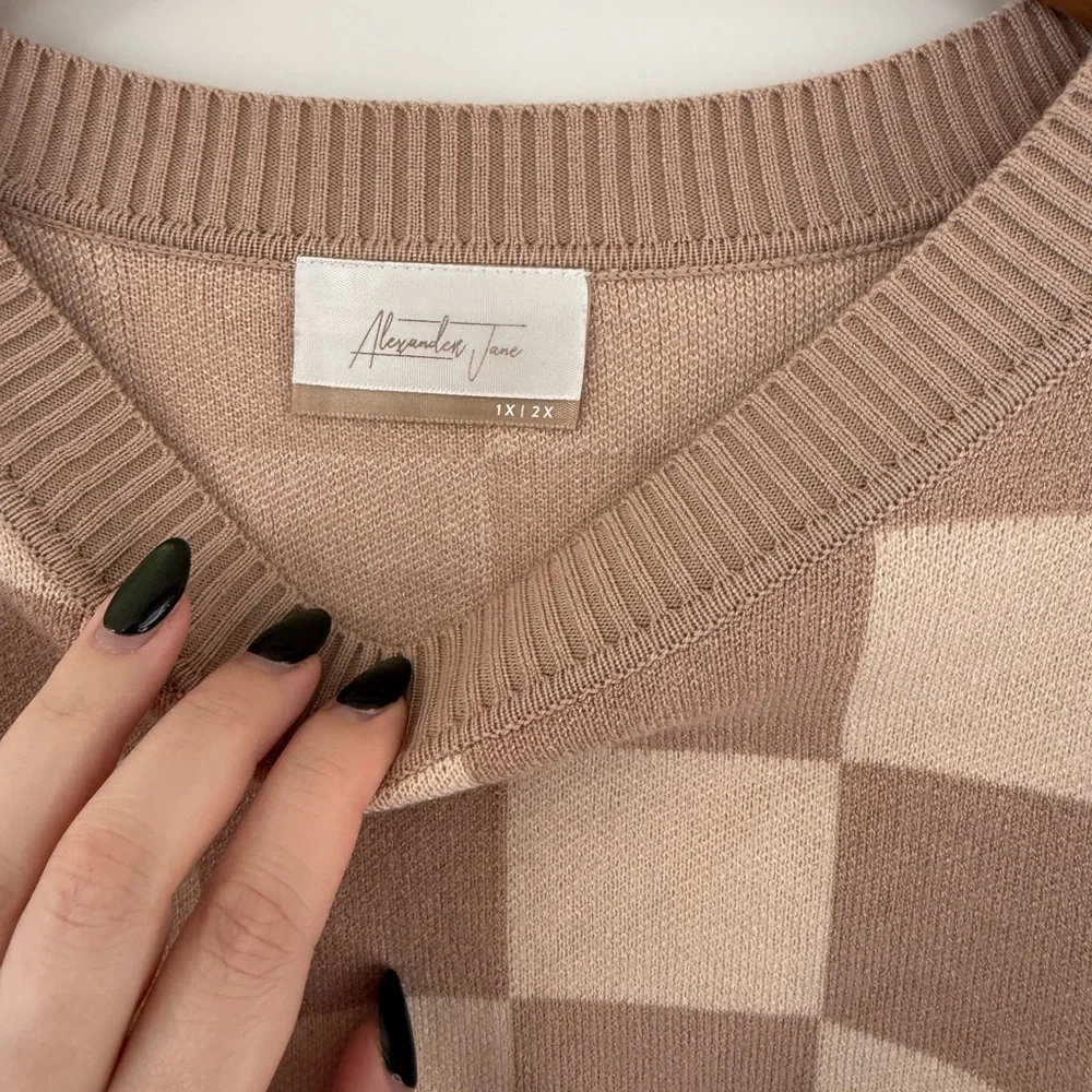 Alexander Jane Checkered Brown and Cream Sweater - Picture 3 of 4